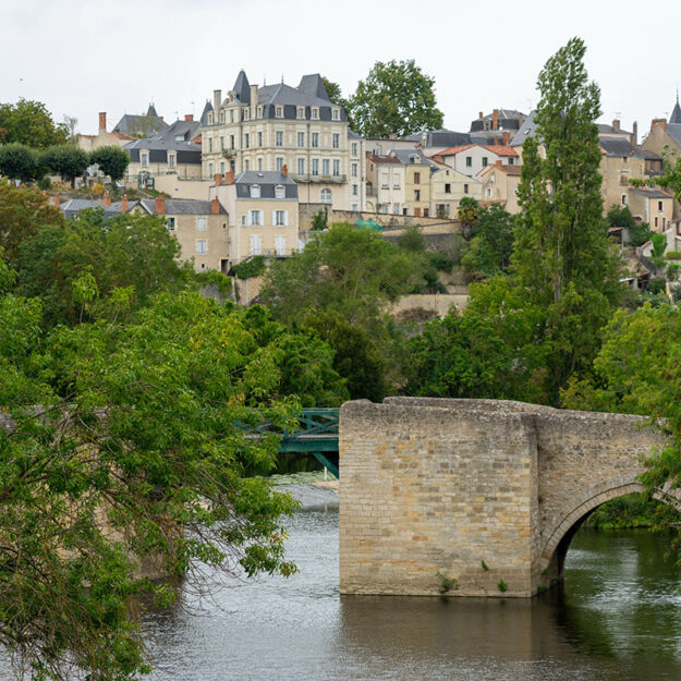 Thouars