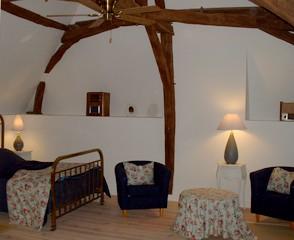 Chambre d'hôtes - La Roseraie jaune