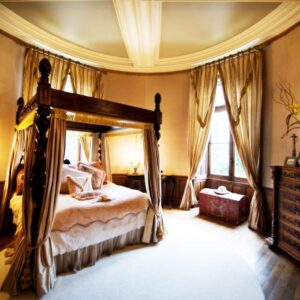 Suite de la Tour Château de Challain, location exclusive, Angers, Anjou, Maine-et-Loire, Val de Loire, France, Europe