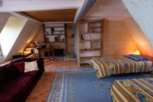 Chambre quintuple sous charpente