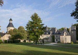 Visit to the Manor