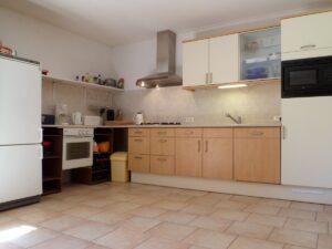 Cuisine Château de Chazelles, Gîte, maison d'hôtes, charme, Sancy, Auvergne, France, Europe