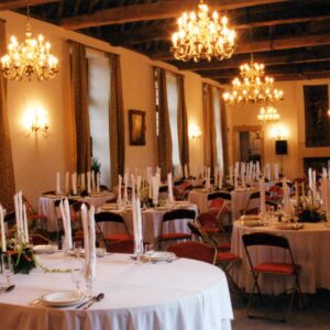 Salle à Manger réceptions au Château de Jumilhac
