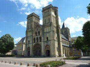 Caen Abbaye aux Dames façade