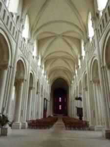 Caen Abbaye aux Dames Nef