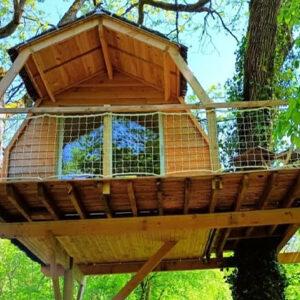 Gîte cabane arbres, parc du château de Gizeux