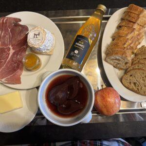 Repas en table d'hôtes