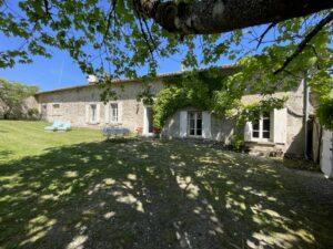Holiday cottage Gîte des Collinauds - Gîte Charente - Domaine des Collinauds
